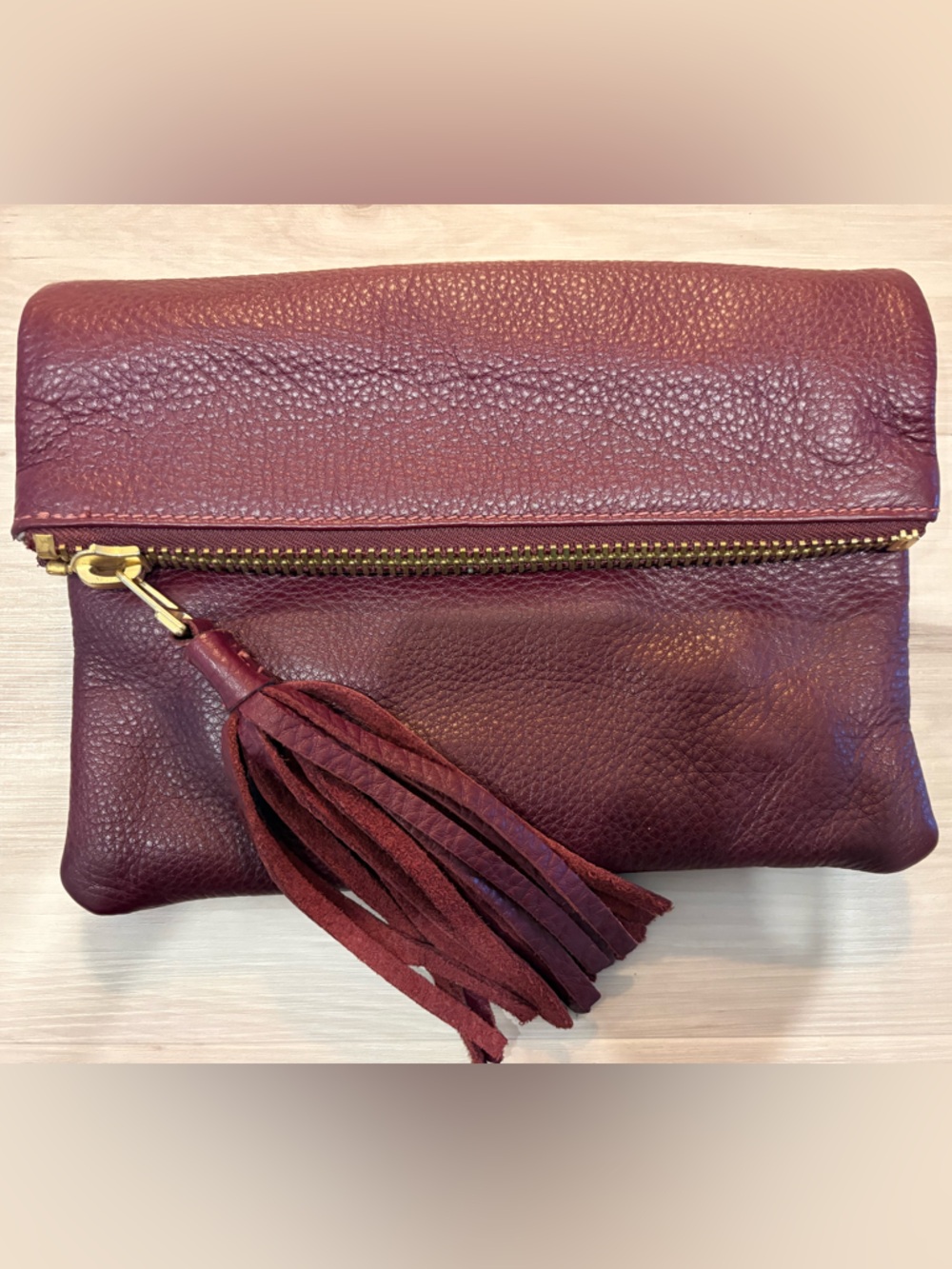 Roots Genuine Leather Fold-Over Top Zip Crossbody Bag Tassel Burgundy - Picture 3 of 15